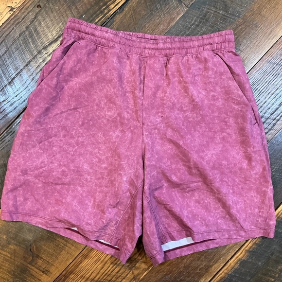 Lululemon Pace Breaker Shorts Small | Burgundy Acid Wash | Lined Training Men’s - Picture 2 of 7